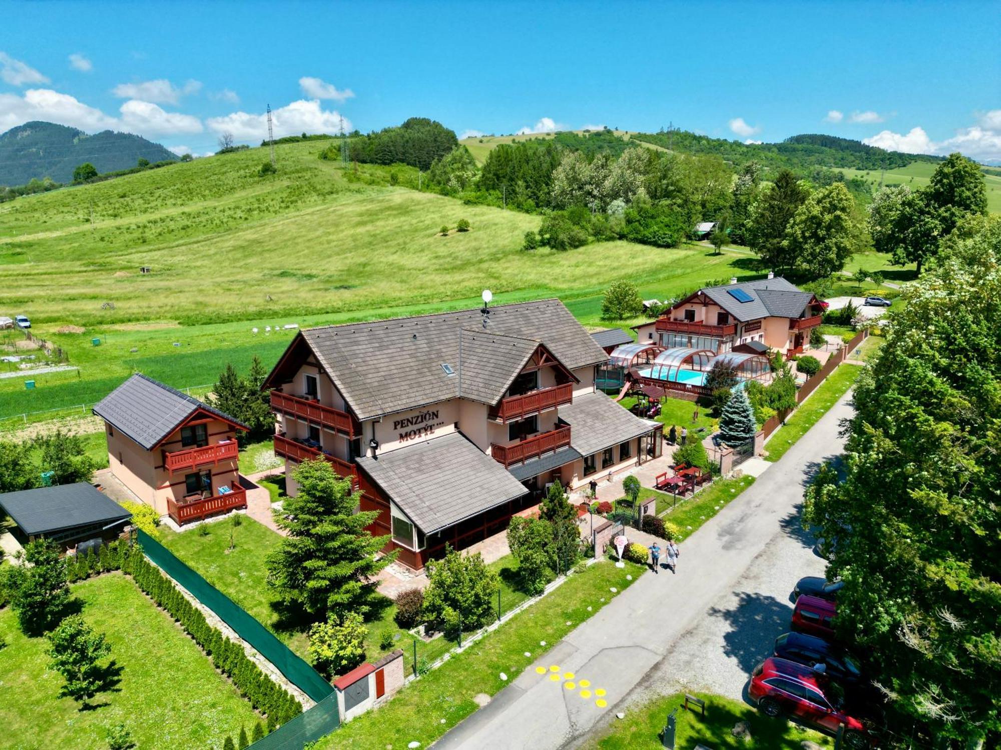 Penzion Motyl Liptovska Tepla Exterior photo