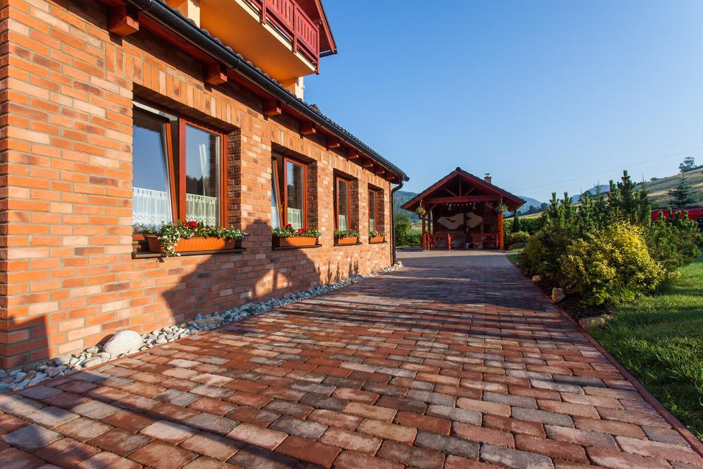 Penzion Motyl Liptovska Tepla Exterior photo